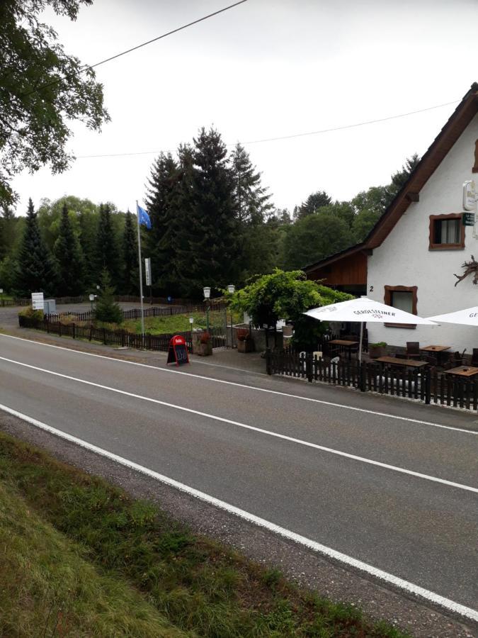 Weisseshaus 1 Hotel Бланкенхайм Екстериор снимка